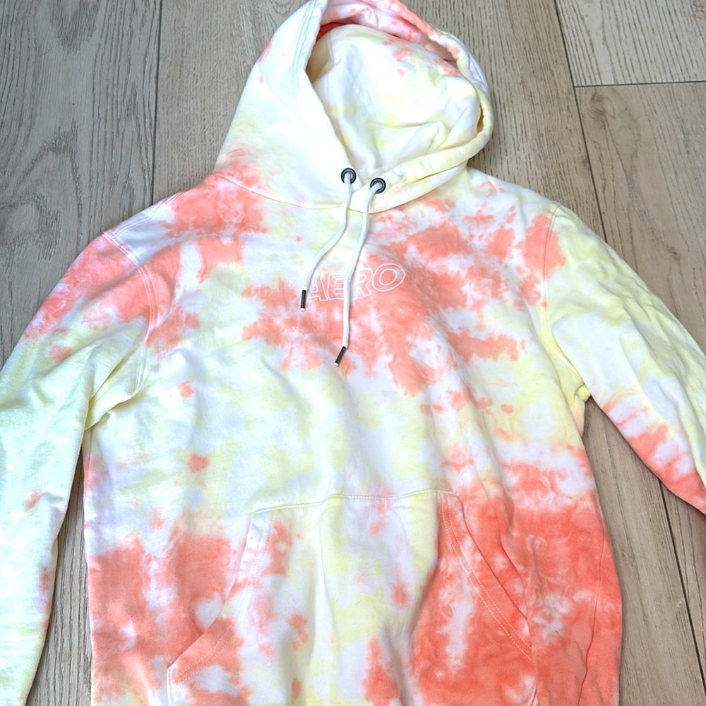 Like new Aeropostale tie dye sweatshirt